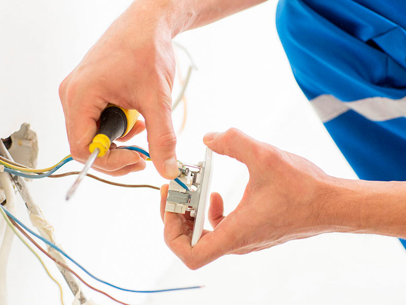 Ремонт электрики
